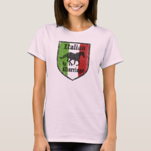 Italiener durch den T - Shirt der Heirat-Frauen