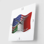 Italienisch-Amerikanische wellenartig bewegende Quadratische Wanduhr (Winkel)