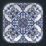 Italienisch blau-weiß sizilianisch Majolica Mosaik Pappteller<br><div class="desc">Entspannen Sie in der Tischgestaltung mit den Tellern des Mosaikpapiers Majolika, italienisches Blau und Weiß Siziliens. Diese Teller, Inspiriert durch traditionelle Azulejo- und Majolika-Fliesen, bieten eine schicke Mischung aus Marine, Indigo, Saphir und Weiß in einem atemberaubenden Mosaikmuster. Sie verbinden moderne Eleganz mit einer Touch Vintagen Retro-Charmes und eignen sich hervorragend...</div>