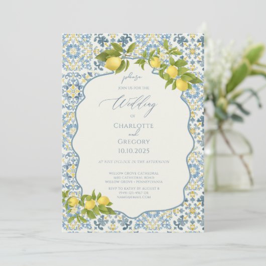 Italienisch Blue Tile Lemon Wedding Einladung (Stehend Vorderseite)