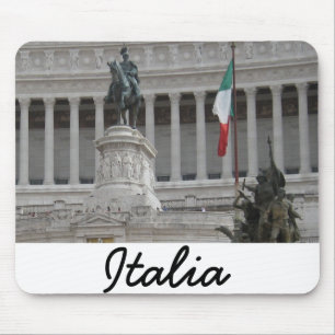 Italienische Flagge neben der antiken römischen Ru Mousepad