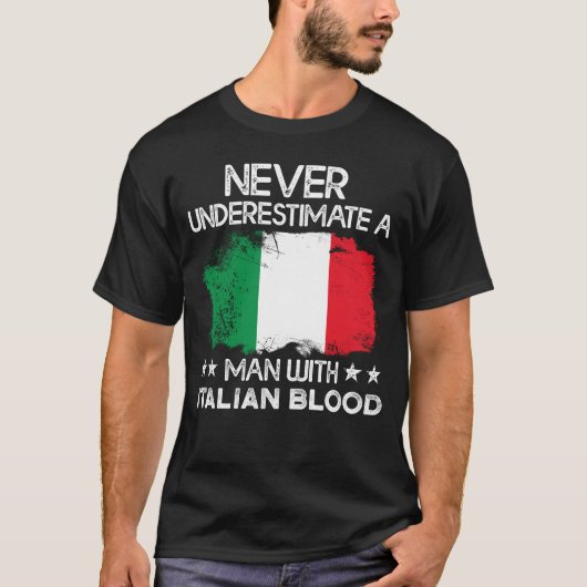 Italienische Flagge untergräbt nie einen Mann mit T-Shirt (Vorderseite)