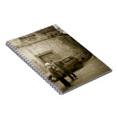 Italienische Straßenszene im Sepianotizbuch Notizblock (Rechte Seite)