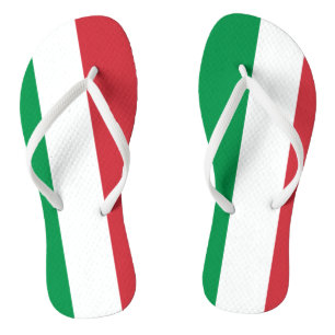 Italienischer Flaggenstrand drehen Reinfälle für Badesandalen