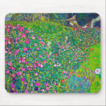 Italienischer Garten, Gustav Klimt Mousepad<br><div class="desc">Gustav Klimt (14. Juli 1862 - 6. Februar 1918) war ein österreichischer symbolischer Maler und einer der prominentesten Mitglieder der Wiener Sezessionsbewegung. Klimt ist bekannt für seine Gemälde, Wandgemälde, Skizzen und andere Kunstobjekte. Neben seinen figurativen Werken, die Allegorien und Portraits enthalten, malte er Landschaften. Unter den Künstlern der Wiener Sezession...</div>