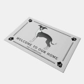 Italienischer Grauhund mit Paws & Text Fußmatte (Schrägansicht)