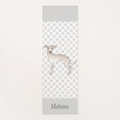 Italienischer Grauhund Niedlich mit Individuelle N Yogamatte (Vorderseite)