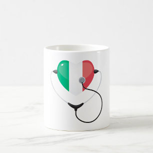 Italienisches Herz mit Stethoscope Gesundheitswese Kaffeetasse