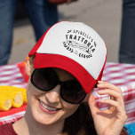 Italienisches Trattoria Personalisiertes Vintages  Truckerkappe<br><div class="desc">Ein einzigartiges Geschenk für den italienischen Koch,  Koch oder Feinschmecker in Ihrem Leben,  dieser rot-weiße LKW mit einem Vintagen Trattoria-Logo mit einem Namen und einem Jahr Ihrer Wahl. Design lautet: "[Name's] Trattoria,  Authentische italienische Küche,  etabliert [Jahr]".</div>