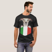 Italy Flag Whippet Dog In Pocket T-Shirt (Vorne ganz)