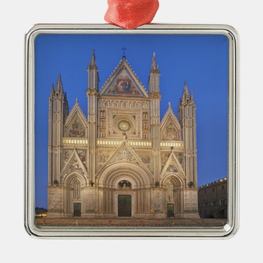 Italy, Umbria, Orvieto, Orvieto Cathedral Ornament Aus Metall (Vorne)