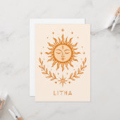itha Celestial Sun Face Botanical Wreath Art Karte (Vorderseite/Rückseite Beispiel)
