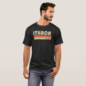 Ithaca Ny New York Funny City Zuhause Roots Retro  T-Shirt (Vorne ganz)
