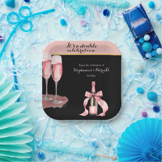 It's a Double Celebration Black Champagne Birthday Pappteller (Party)