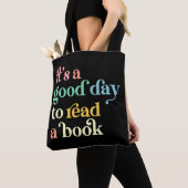 It's a Good Day to Read a Book Tasche (Von Nahem)