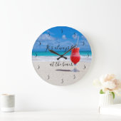 It's Always Five O'Clock at the Beach Happy Hour Große Wanduhr (Zuhause)