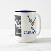 IUppers-Tasse 2023 Zweifarbige Tasse (VorderseiteRechts)