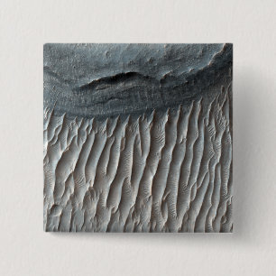 Ius Chasma, eine große Schlucht auf Mars Button