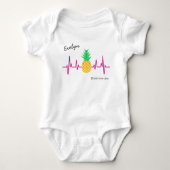IVF Baby Pineapple Heartbeat with Name v2 Baby Strampler (Vorderseite)