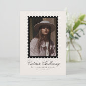 Ivory Black Postage Stamp Graduation Announcement Einladung (Stehend Vorderseite)