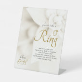Ivory Bloom & Gold Script Bridal Shower Ring Game Sockelschild (Vorderseite)