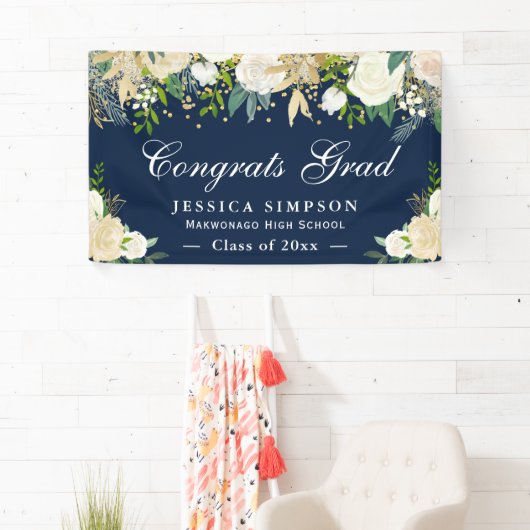 Ivory Golden Floral Moderner Abschluss Graduate Banner (Insitu)