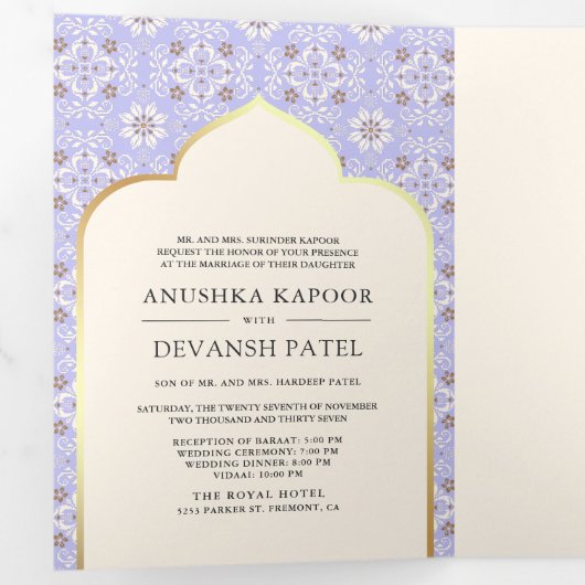Ivory Lavender Pattern All in One Indian Wedding Dreifach Gefaltete Einladung (Innen Erste Seite)
