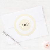 Ivory Modern Monogram Heart Wedding Favor Runder Aufkleber (Umschlag)