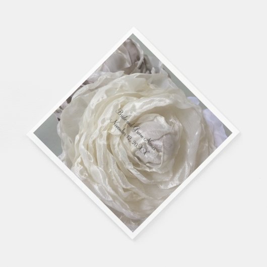 Ivory Peony Wedding Serviette (Ecke)