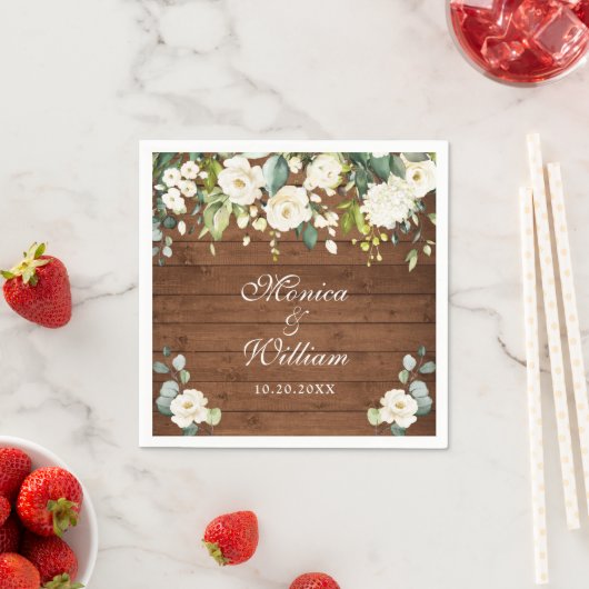 Ivory White Roses Greenery Rustic Wood Wedding Serviette (Beispiel)