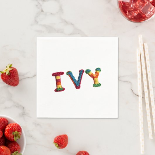 Ivy Name in lebendigem Häkelmuster Serviette (Beispiel)