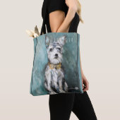 "Izzys Tages" weiße Tasche (Von Nahem)