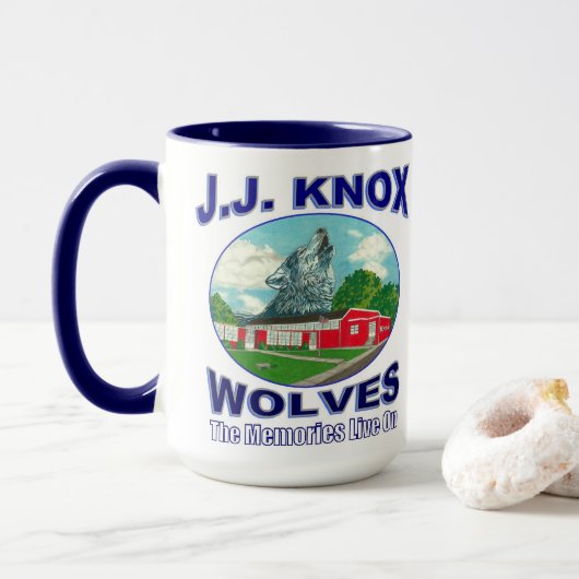 J.J. KNOX WOLVES: "Sing Now On" Tasse (Mit Donut)