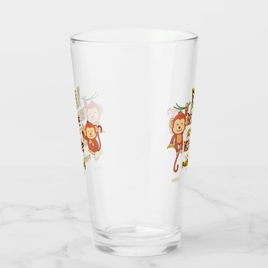 Ja! Das ist mein Zirkus, das sind meine zwei Affen Glas (Rechts)