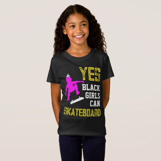 JA GIRLS KÖNNEN SKATEBOARD Afro Skater Girl T-Shirt (Vorne ganz)