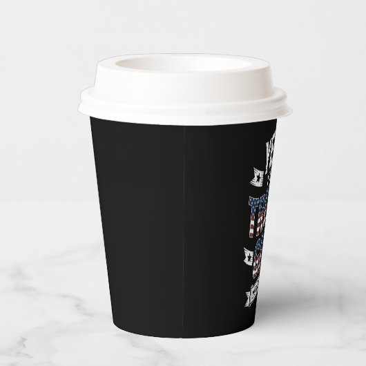 Ja, ich bin ein Trump-Mädchen ohne Entschuldigunge Pappbecher (Rechts)