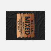 Ja, ich bin mit schwarzem schwarzen Melanin-Flagge Fleecedecke (Vorderseite (Horizontal))