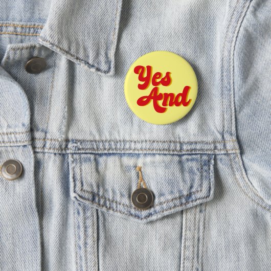 Ja und Improv Comedy Troupe Button (Beispiel)