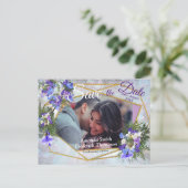 Jacaranda Blooms & Lily Bouquet rette die Daten Ankündigungspostkarte (Stehend Vorderseite)