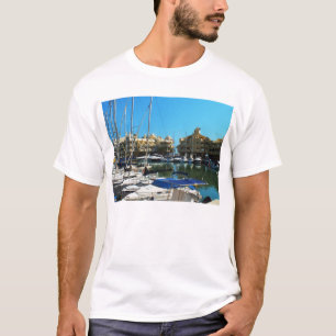 Jacht in Benalmadena, Spanien T-Shirt