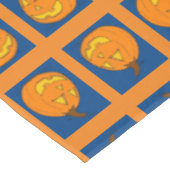 Jack o' Lantern Blue and Orange Tableclout Tischdecke (Schrägansicht)