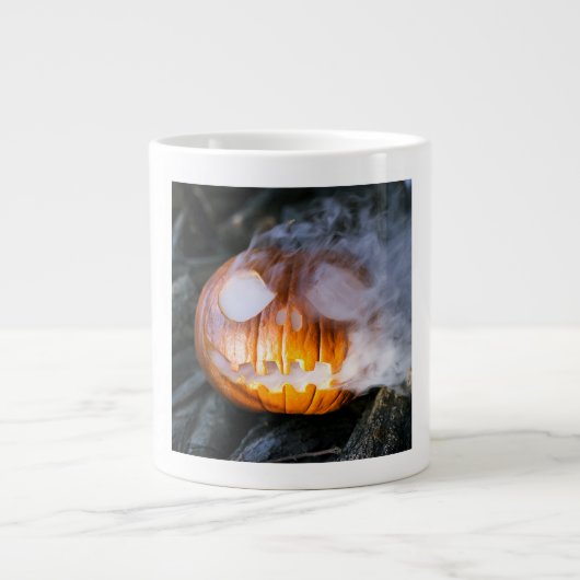 Jack-o-Lantern des kopflosen Pferdes Kopf an Flamm Jumbo-Tasse (Vorderseite)