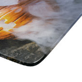 Jack-o-Lantern des kopflosen Pferdes Kopf an Flamm Schneidebrett (Ecke)