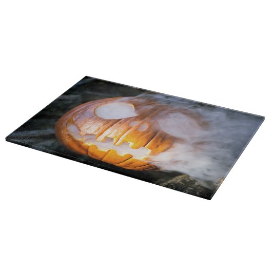 Jack-o-Lantern des kopflosen Pferdes Kopf an Flamm Schneidebrett (Ecke)