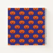 Jack-O'-Lantern Pumpkin Halloween-Muster Notizblock (Rückseite)