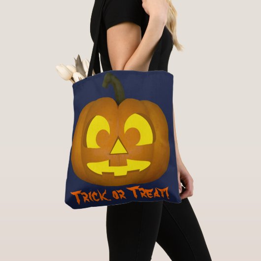 Jack O' Lantern Trick oder Trete Tasche (Von Nahem)