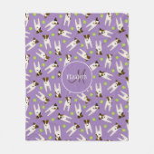 Jack Russells mit Tennisbälle lila mit Monogramm Fleecedecke (Vorderseite)