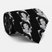 Jackie Kennedy Krawatte (Gerollt)