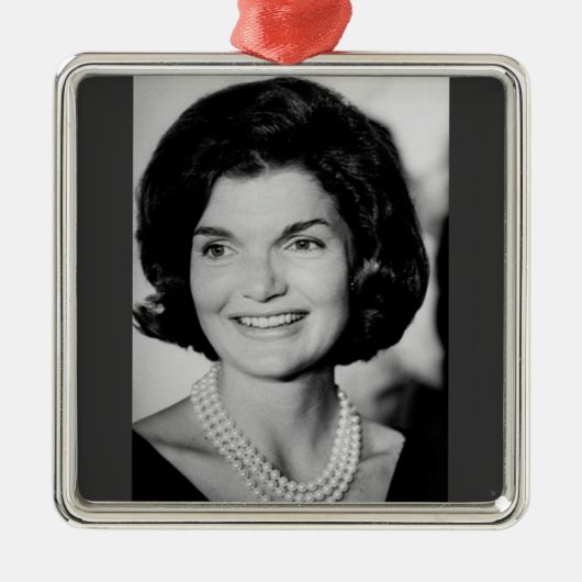 Jackie Kennedy Ornament Aus Metall (Vorne)