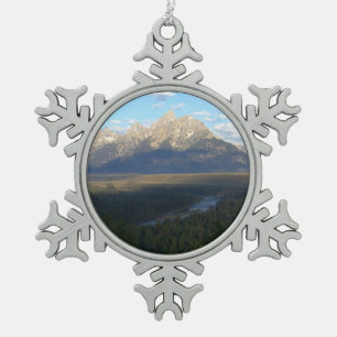Jackson Hole Mountains (Grand Teton National Park) Schneeflocken Zinn-Ornament